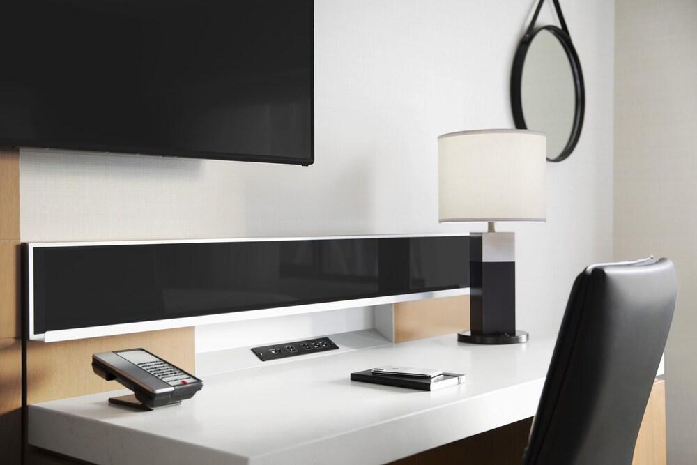 Delta Hotels By Marriott Chicago Willowbrook Εξωτερικό φωτογραφία