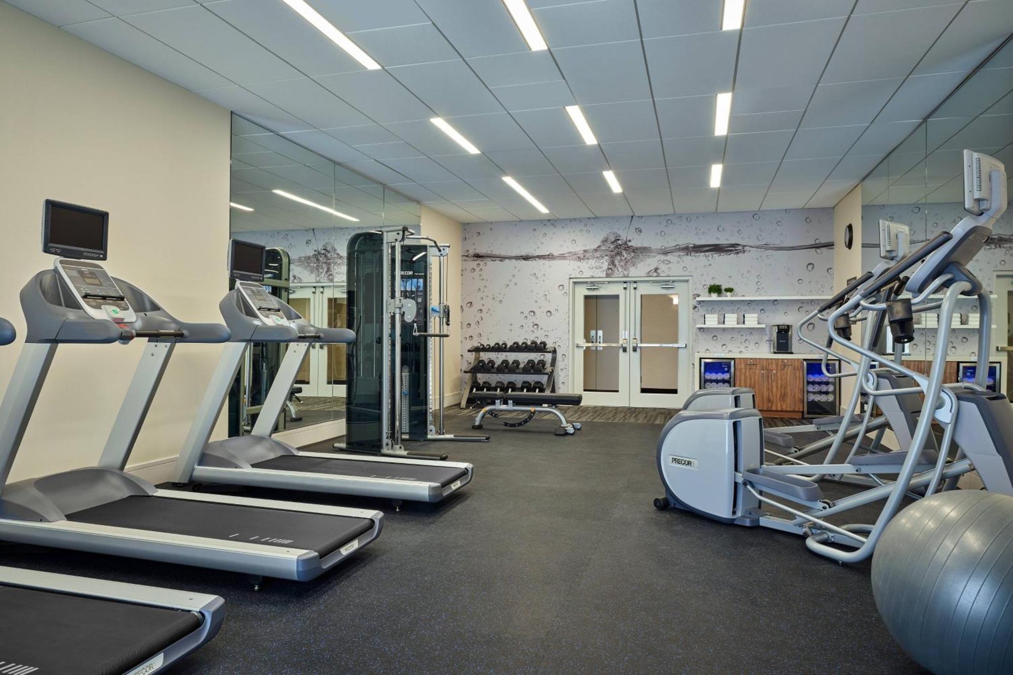 Delta Hotels By Marriott Chicago Willowbrook Εξωτερικό φωτογραφία